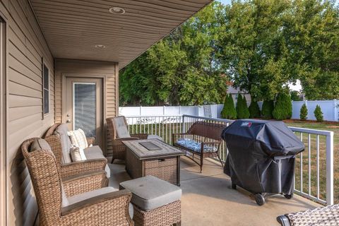 Tiny photo for 36 Lone Oak Court, Bloomington, IL 61705 (MLS # 12496701)