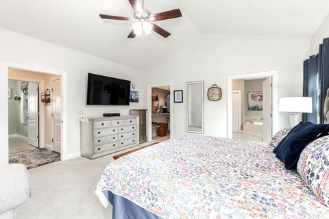 Tiny photo for 36 Lone Oak Court, Bloomington, IL 61705 (MLS # 12496701)