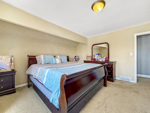 Tiny photo for 311 Ryerson Avenue, Elgin, IL 60123 (MLS # 12624772)
