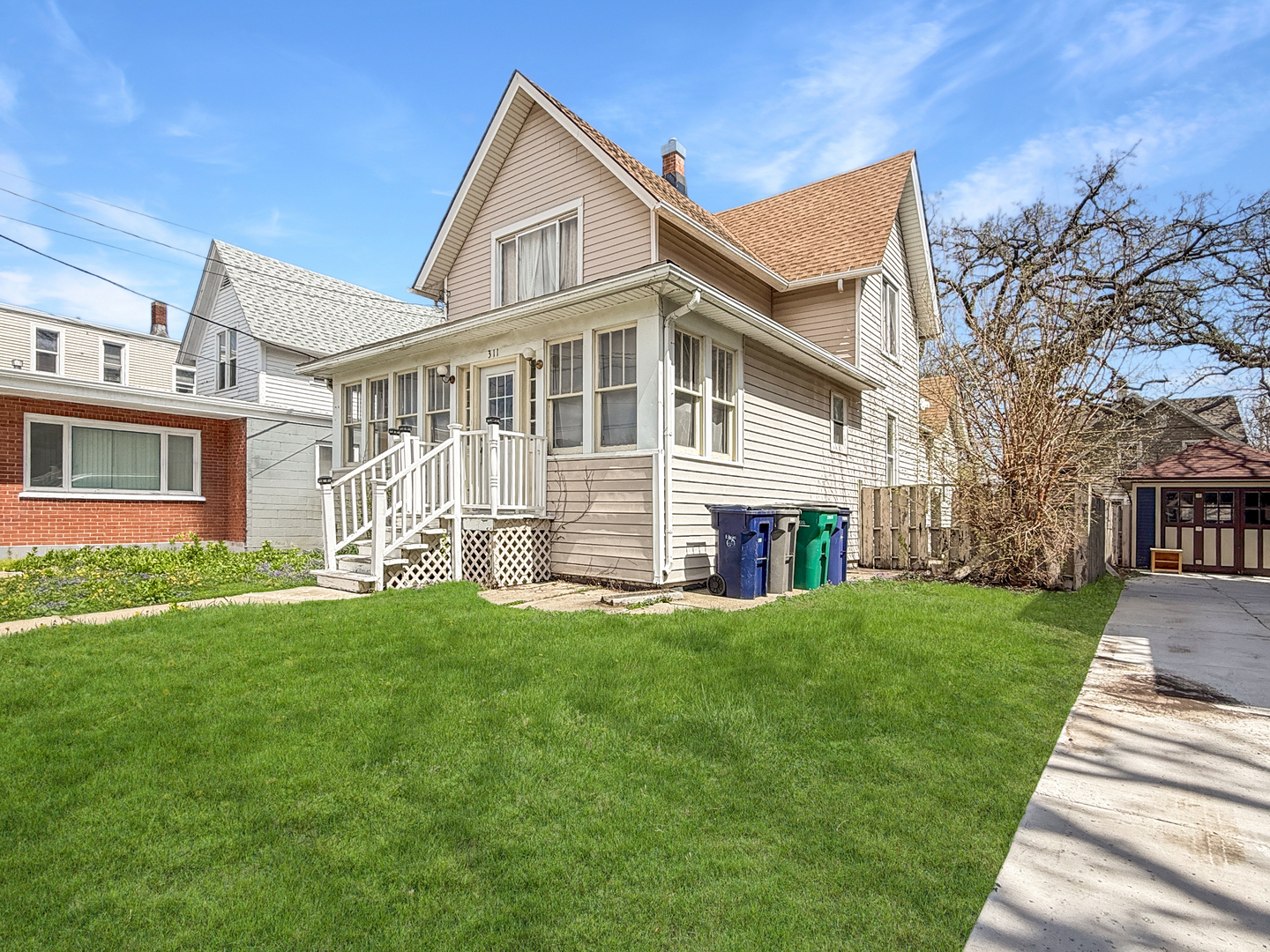 311 Ryerson Avenue
