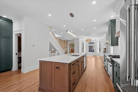 Tiny photo for 723 South Boulevard, Evanston, IL 60202 (MLS # 12595614)