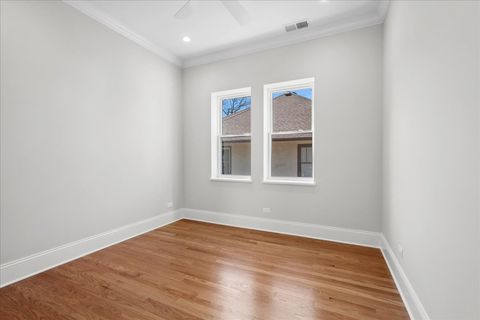 Tiny photo for 723 South Boulevard, Evanston, IL 60202 (MLS # 12595614)