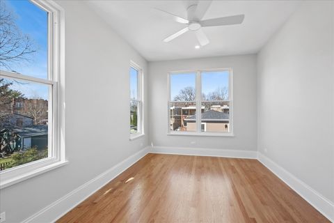 Tiny photo for 723 South Boulevard, Evanston, IL 60202 (MLS # 12595614)