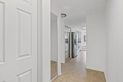 Tiny photo for 7540 N Ridge Boulevard #5D, Chicago, IL 60645 (MLS # 12511729)