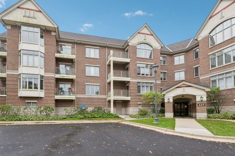 Photo of 445 Village Green Court #201, Lincolnshire, IL 60069 (MLS # 12486470)