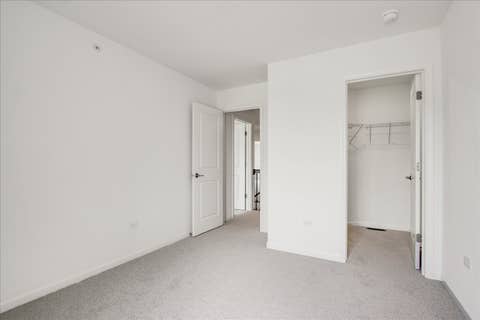 Tiny photo for 104 Sterling Drive, Lincolnshire, IL 60069 (MLS # 12636670)