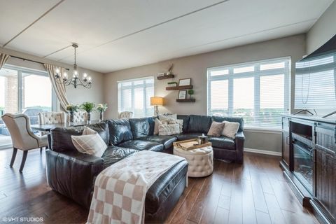 Tiny photo for 1199 E Port Clinton Road #504, Vernon Hills, IL 60061 (MLS # 12419852)