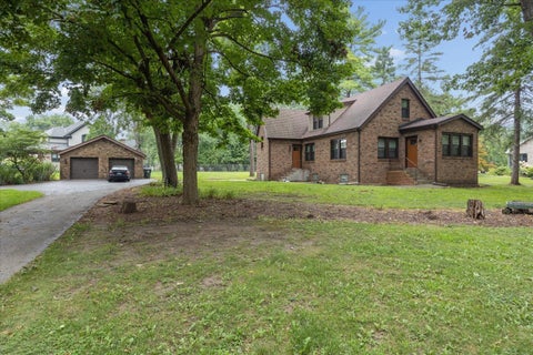 Tiny photo for 9048 Maple Avenue, Burr Ridge, IL 60527 (MLS # 12717735)