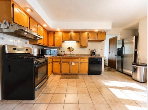 Tiny photo for 219 E 168th Place E, South Holland, IL 60473 (MLS # 12750567)