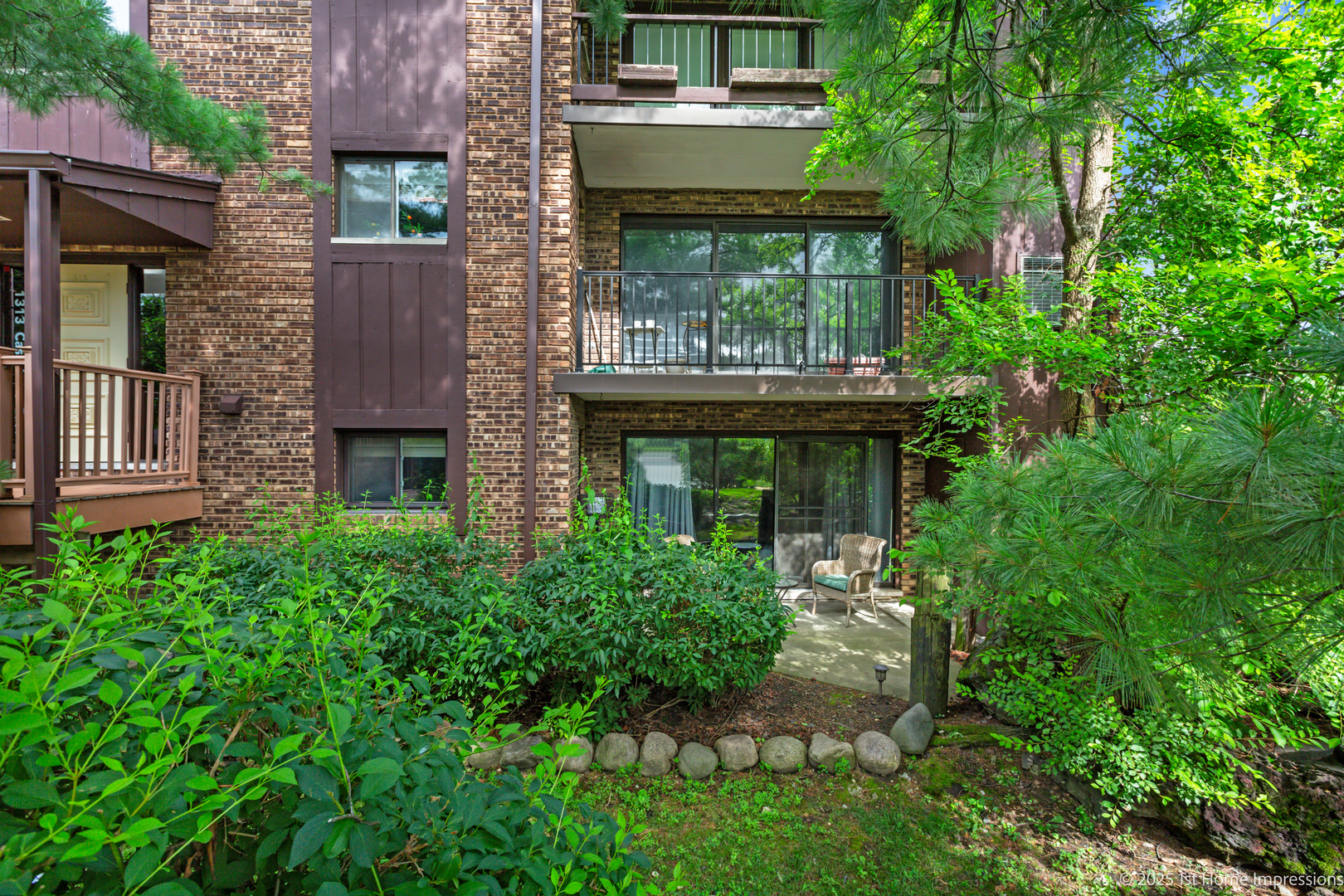 1313 Cass Lane E 102