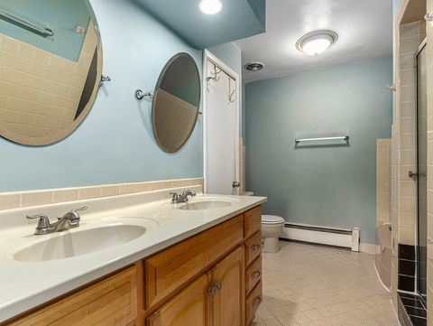Tiny photo for 1543 Franklin Avenue #B, River Forest, IL 60305 (MLS # 12458426)