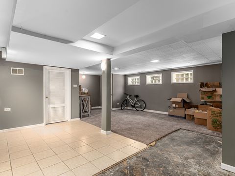 Tiny photo for 1543 Franklin Avenue #B, River Forest, IL 60305 (MLS # 12458426)