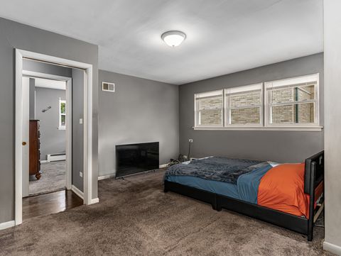 Tiny photo for 1543 Franklin Avenue #B, River Forest, IL 60305 (MLS # 12458426)