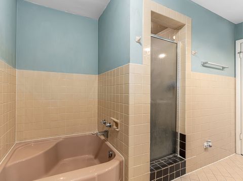 Tiny photo for 1543 Franklin Avenue #B, River Forest, IL 60305 (MLS # 12458426)