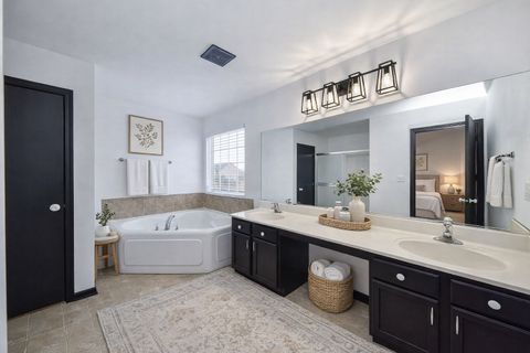 Tiny photo for 730 Boyce Road, Sugar Grove, IL 60554 (MLS # 12600310)