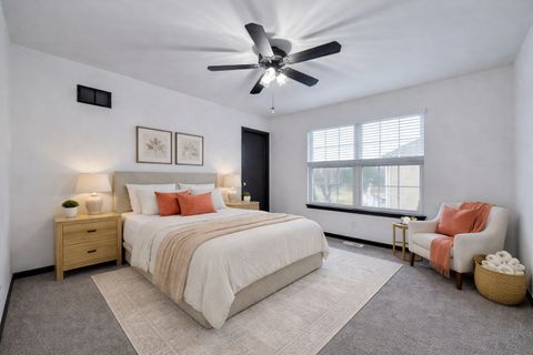 Tiny photo for 730 Boyce Road, Sugar Grove, IL 60554 (MLS # 12600310)