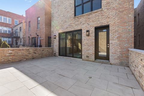 Tiny photo for 3711 N Magnolia Avenue, Chicago, IL 60613 (MLS # 12590008)