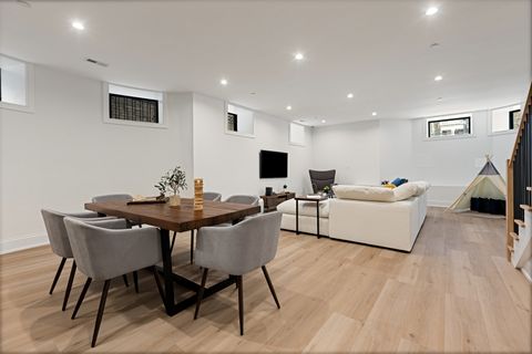 Tiny photo for 3711 N Magnolia Avenue, Chicago, IL 60613 (MLS # 12590008)