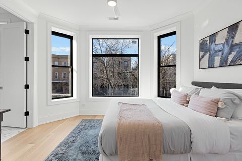 Tiny photo for 3711 N Magnolia Avenue, Chicago, IL 60613 (MLS # 12590008)