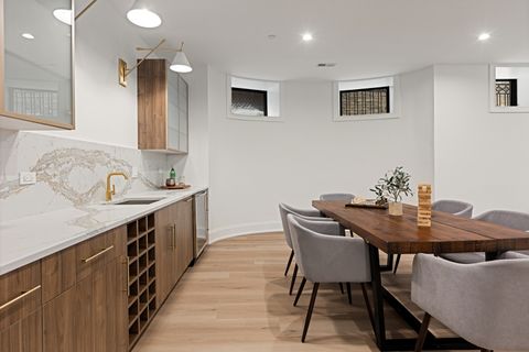 Tiny photo for 3711 N Magnolia Avenue, Chicago, IL 60613 (MLS # 12590008)