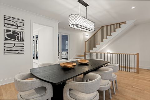 Tiny photo for 3711 N Magnolia Avenue, Chicago, IL 60613 (MLS # 12590008)