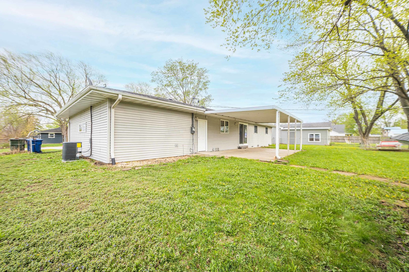 307 Illini Drive