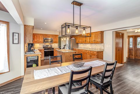 Tiny photo for 8314 Heather Lane, Tinley Park, IL 60477 (MLS # 12585874)