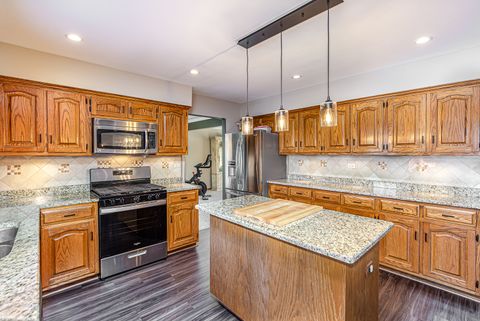 Tiny photo for 8314 Heather Lane, Tinley Park, IL 60477 (MLS # 12585874)