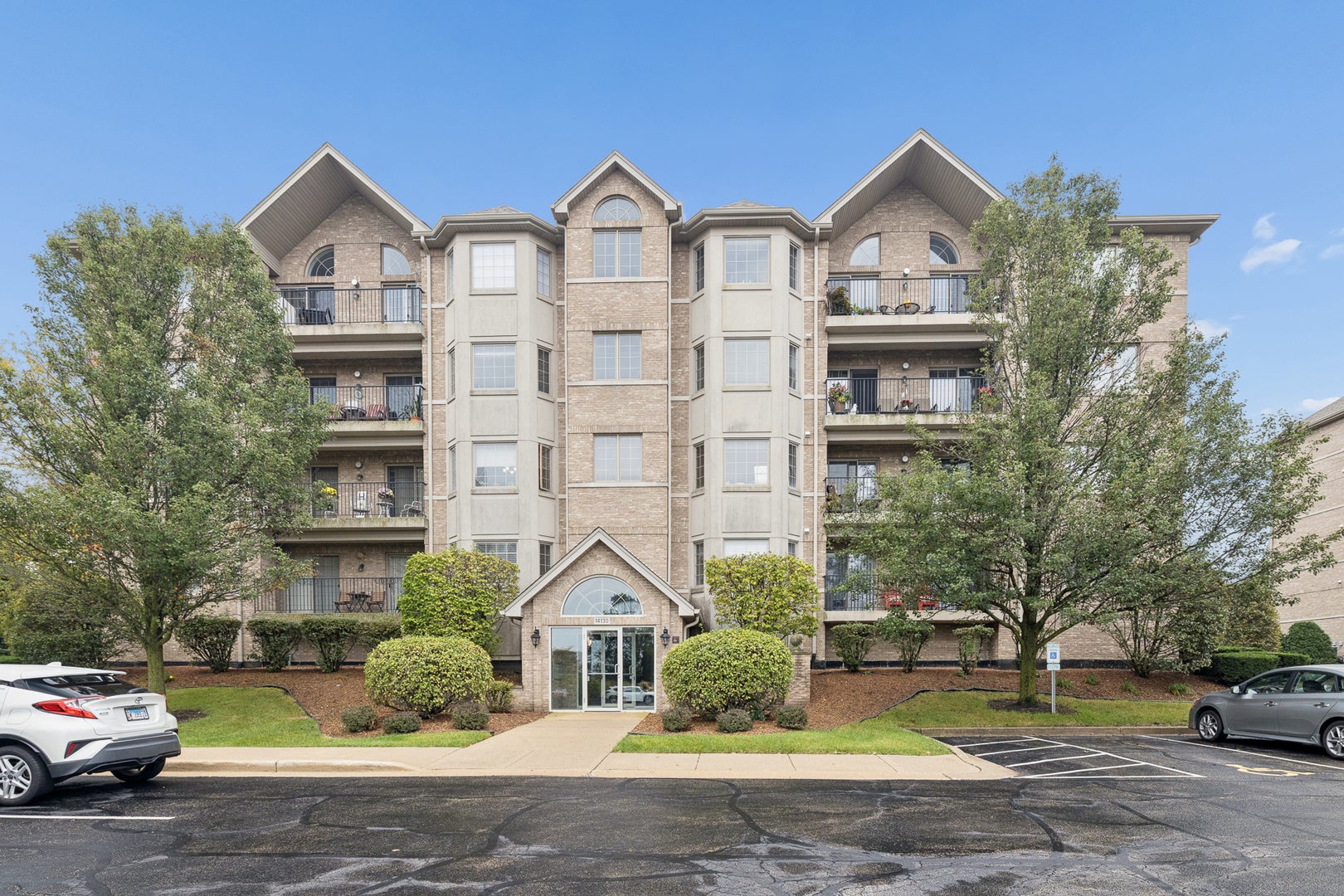 14130 Sheffield Drive 203