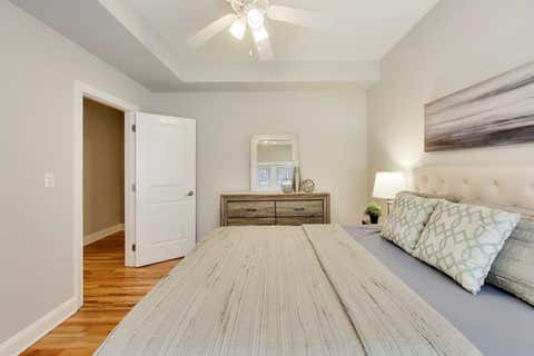 Tiny photo for 4753 N Beacon Street #2, Chicago, IL 60640 (MLS # 12731409)