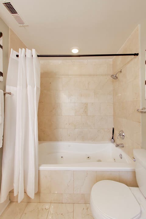 Tiny photo for 4753 N Beacon Street #2, Chicago, IL 60640 (MLS # 12731409)