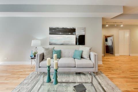 Tiny photo for 4753 N Beacon Street #2, Chicago, IL 60640 (MLS # 12731409)