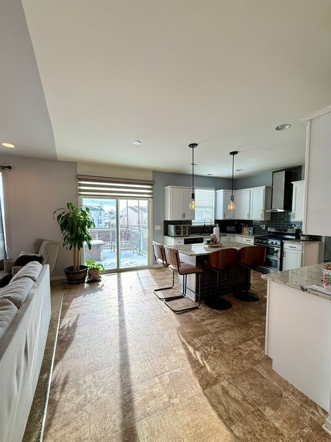 Tiny photo for 522 Windett Ridge Road, Yorkville, IL 60560 (MLS # 12490629)