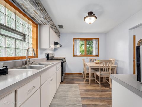 Tiny photo for 740 S La Grange Road, La Grange, IL 60525 (MLS # 12459160)