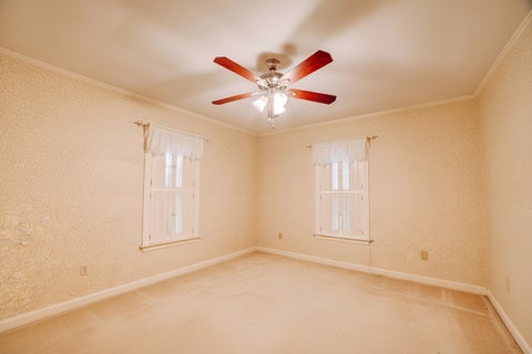 Tiny photo for 120 E Washington Avenue, Watseka, IL 60970 (MLS # 12685112)