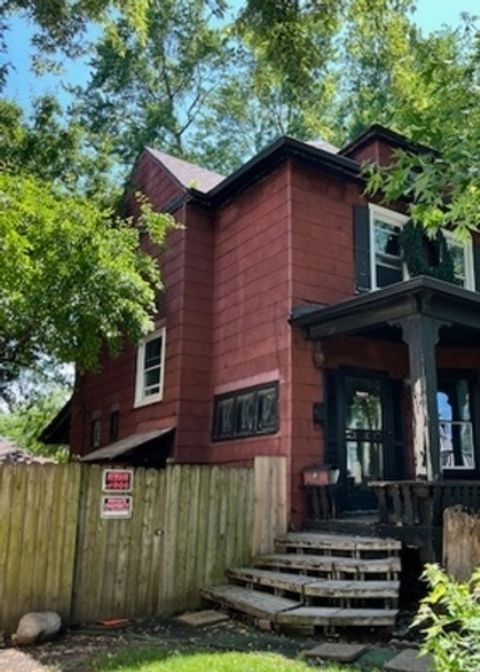 3651 W 64th Place Chicago IL 60629