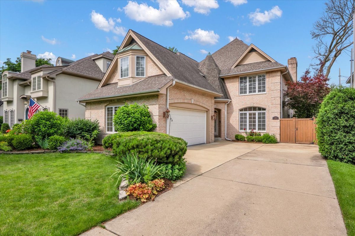 310 N County Line Road