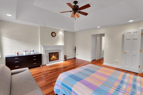 Tiny photo for 310 N County Line Road, Hinsdale, IL 60521 (MLS # 12691812)