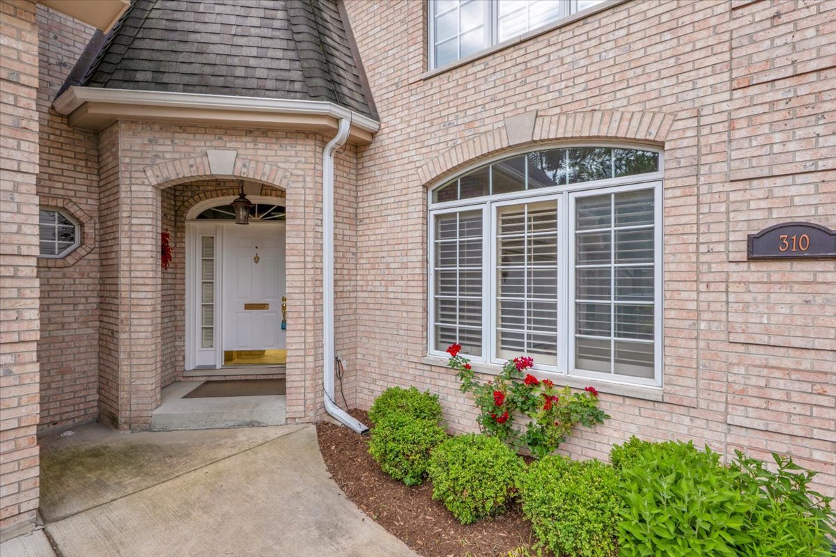 310 N County Line Road