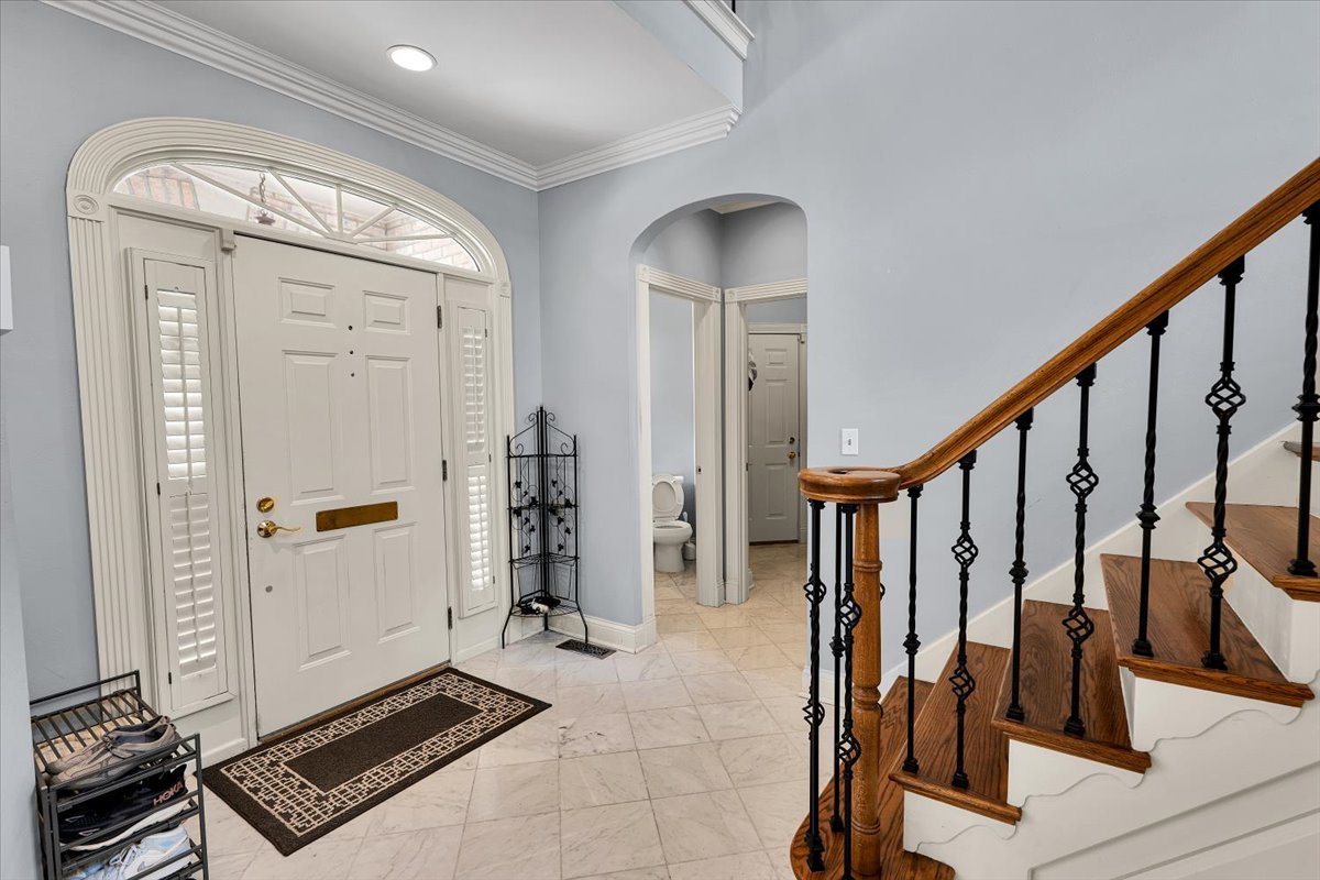310 N County Line Road