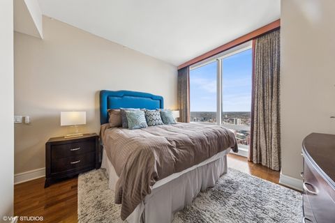 Tiny photo for 401 N Wabash Avenue #52B, Chicago, IL 60611 (MLS # 12355380)