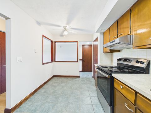 Tiny photo for 2222 S Goebbert Road #358, Arlington Heights, IL 60005 (MLS # 12661896)