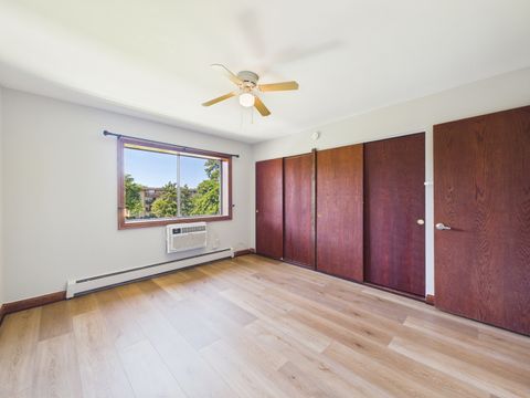 Tiny photo for 2222 S Goebbert Road #358, Arlington Heights, IL 60005 (MLS # 12661896)
