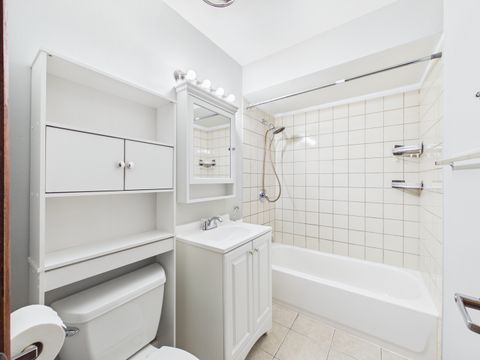 Tiny photo for 2222 S Goebbert Road #358, Arlington Heights, IL 60005 (MLS # 12661896)