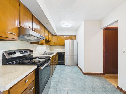 Tiny photo for 2222 S Goebbert Road #358, Arlington Heights, IL 60005 (MLS # 12661896)