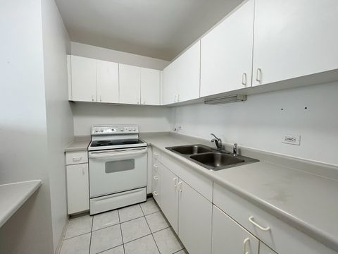 Tiny photo for 5320 N Sheridan Road #2110, Chicago, IL 60640 (MLS # 12552523)