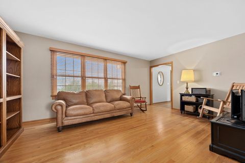 Tiny photo for 1334 Walsh Drive, Yorkville, IL 60560 (MLS # 12600534)