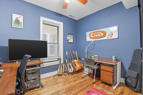 Tiny photo for 5219 N Winthrop Avenue #1N, Chicago, IL 60640 (MLS # 12474470)