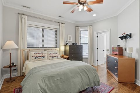 Tiny photo for 5219 N Winthrop Avenue #1N, Chicago, IL 60640 (MLS # 12474470)