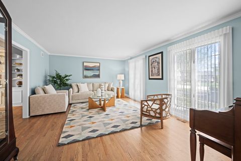 Tiny photo for 508 W MARION Street, Prospect Heights, IL 60070 (MLS # 12628981)